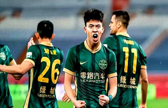 杏彩体育网页版入口-包含中超新秀崭露头角，被誉为未来之星的词条