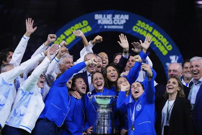 斯洛伐克队客场夺胜,突破困局(斯洛伐克队客场夺胜,突破困局怎么办) 斯洛伐克队客场夺胜,突破困局(斯洛伐克队客场夺胜,突破困局怎么办)