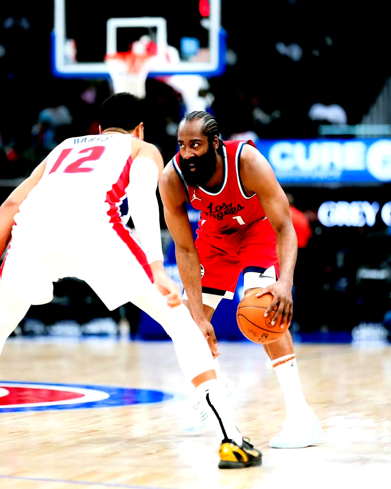 快船战胜鹈鹕,洛瑞关键时刻挺身而出!的简单介绍 快船战胜鹈鹕,洛瑞关键时刻挺身而出!的简单介绍