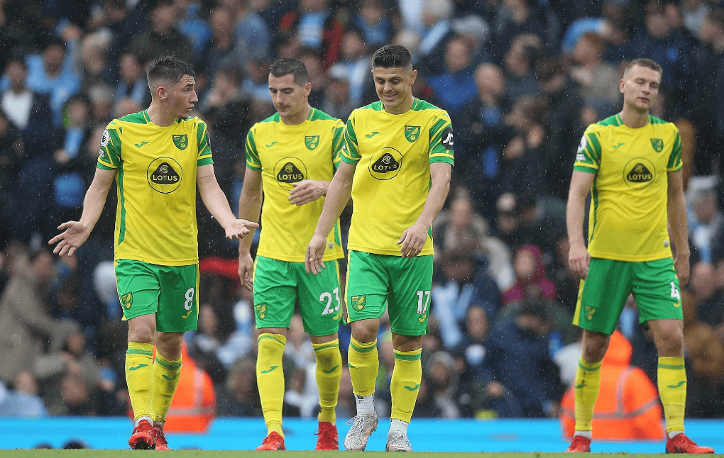 杏彩体育网站-诺维奇主场击败伯恩利，领跑保级争夺战(诺维奇对伯恩茅斯比分)