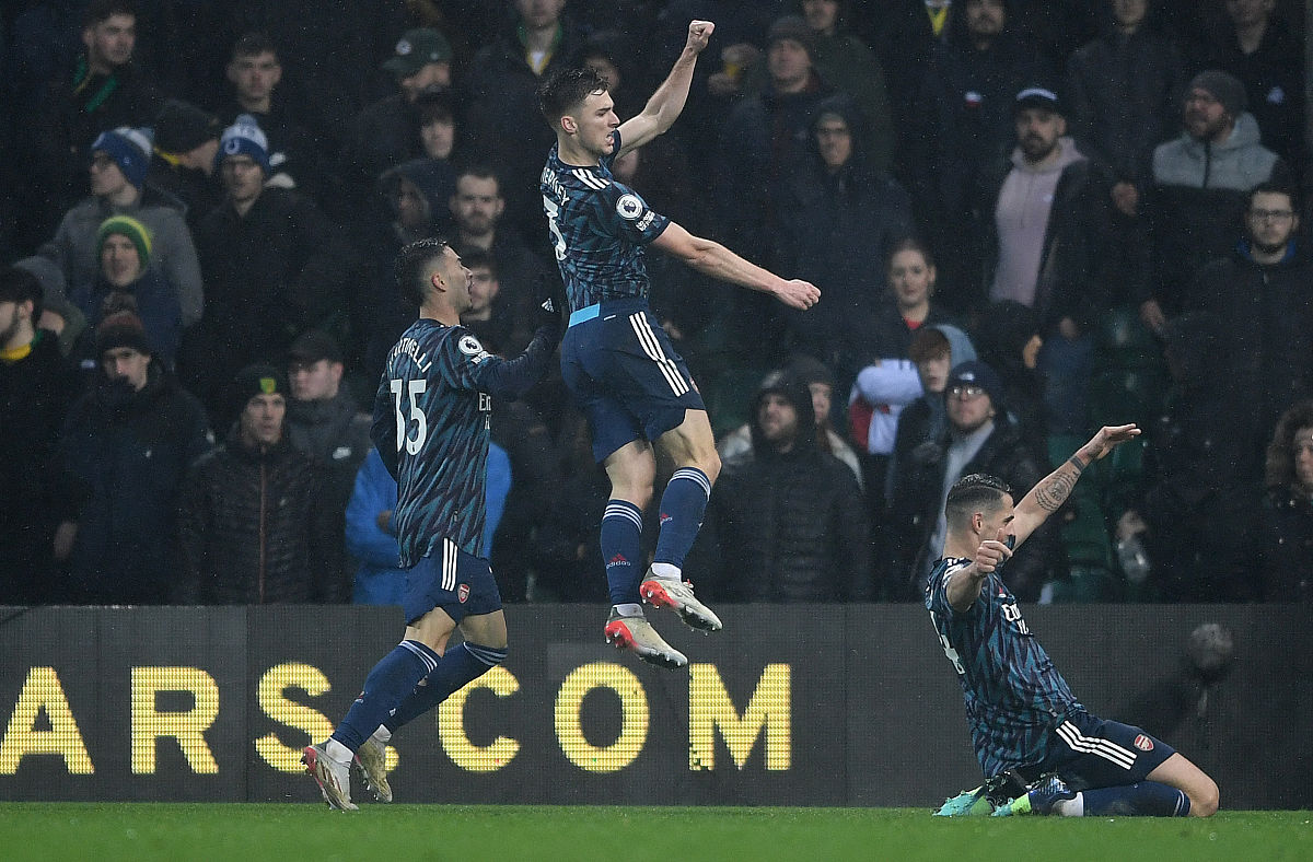 尤文图斯主场大胜克罗托内，稳居榜首的简单介绍