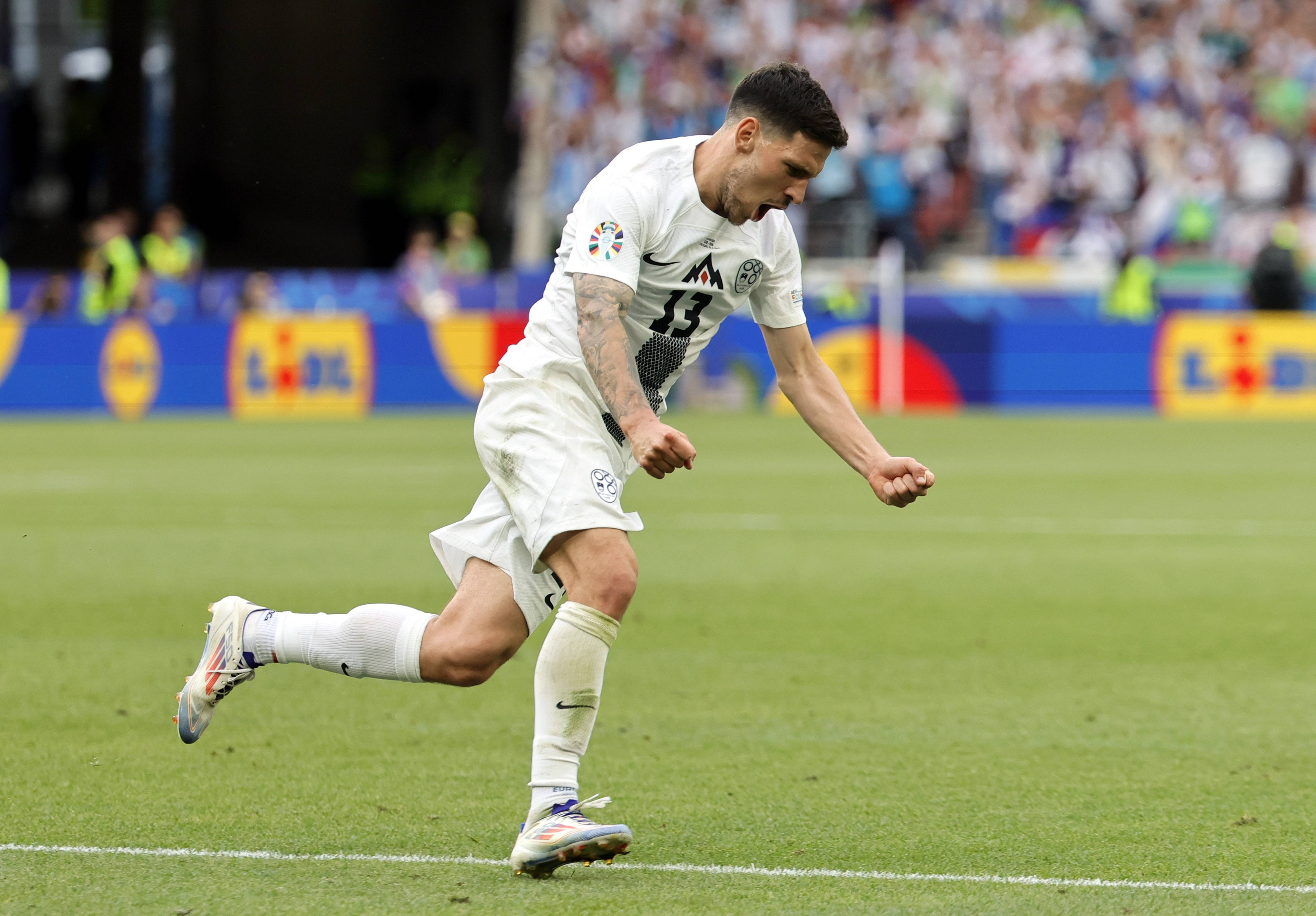 保加利亚队在欧锦赛预选赛中胜出,完成晋级 保加利亚队在欧锦赛预选赛中胜出,完成晋级