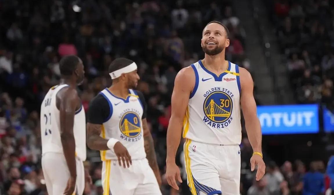 关于勇士主场大胜,稳固西部第一位置的信息 关于勇士主场大胜,稳固西部第一位置的信息