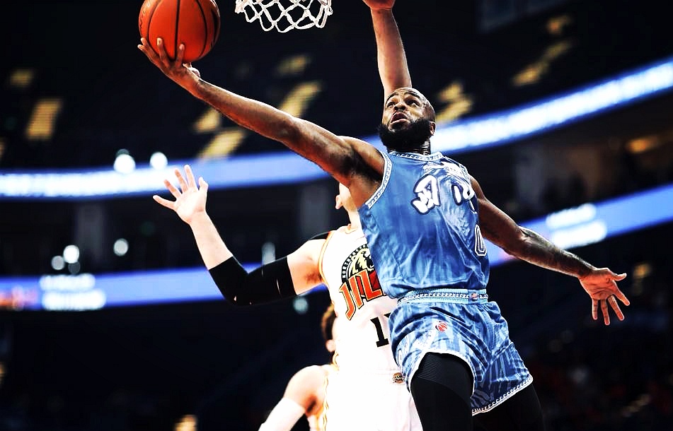 湖南男篮近期表现不佳,连续失利 湖南男篮近期表现不佳,连续失利