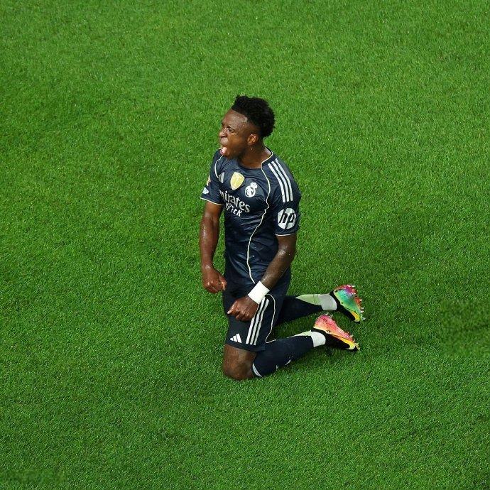 皇马主场告捷,贝尔建功助球队取得胜利 皇马主场告捷,贝尔建功助球队取得胜利