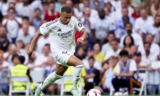 皇马锋线进攻效率高,大胜对手成功晋级的简单介绍 皇马锋线进攻效率高,大胜对手成功晋级的简单介绍