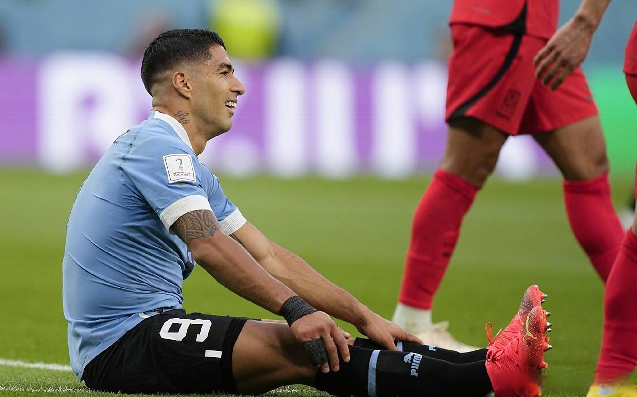 半场战况激烈!双方进攻相互对垒 半场战况激烈!双方进攻相互对垒