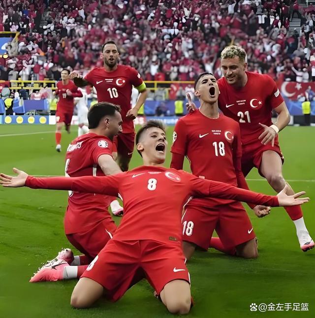 欧国联强比赛精彩绝伦,引发热议 欧国联强比赛精彩绝伦,引发热议