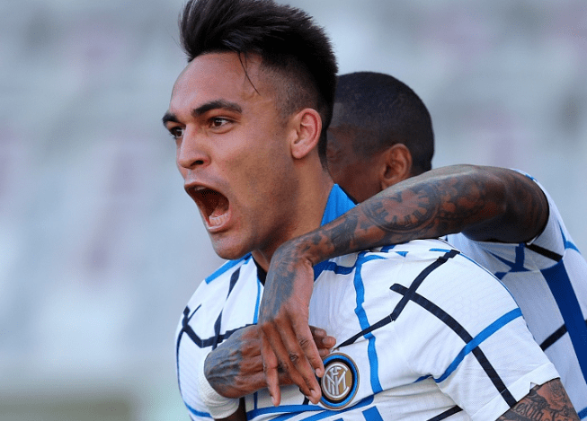 蓝黑军团客场胜出，队长发挥出色赞誉有加的简单介绍